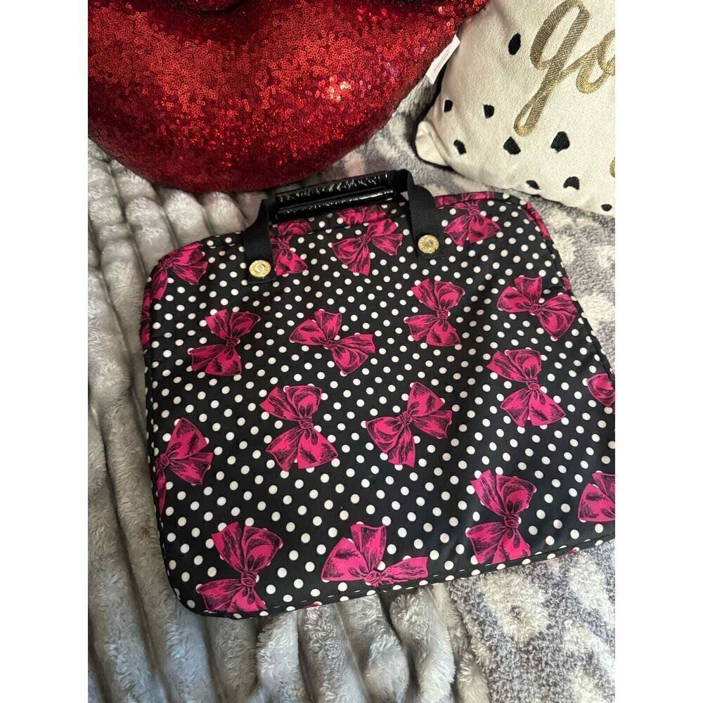 Betsey johnson polka dot pink bow padded laptop/computer bag/case - Picture 6 of 7